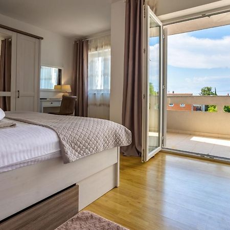 Apartment Demo Malinska Zewnętrze zdjęcie
